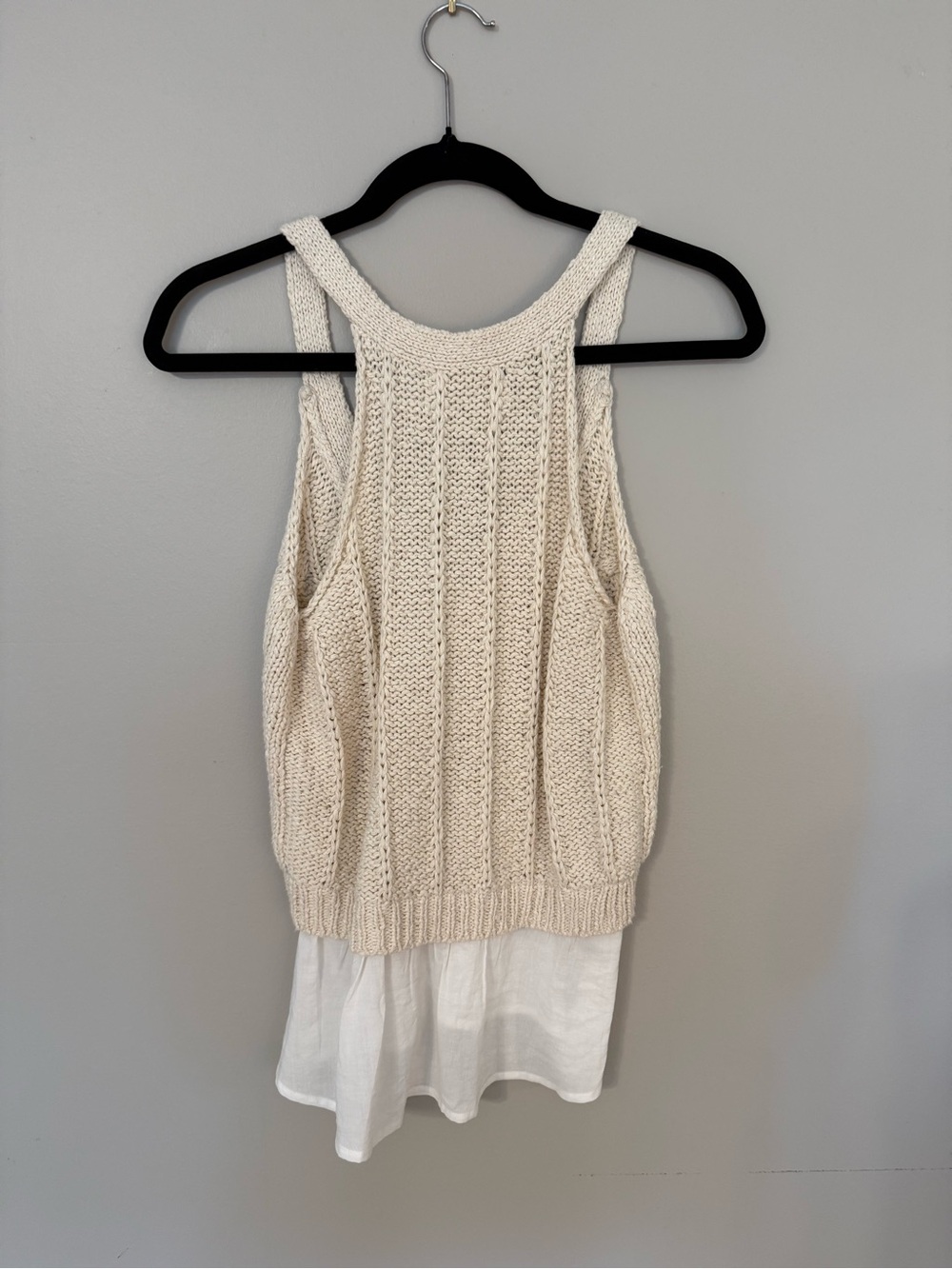 Anthropologie. Cream and white sweater vest top - Picture 6 of 6